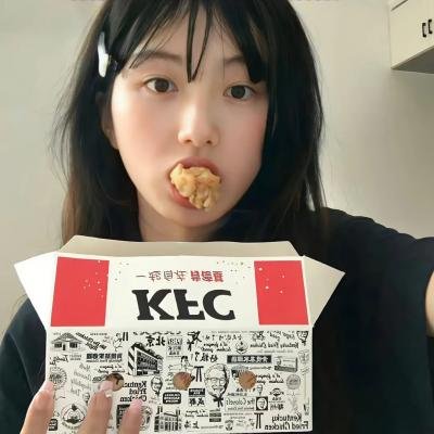 女人的面孔 海报